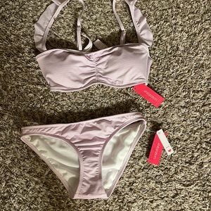 Xhilaration Bathing Suit Top L. Bottoms S.